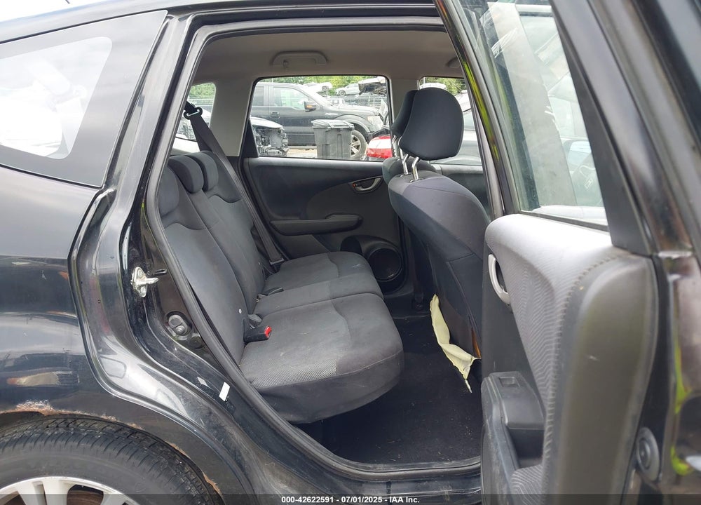 2009 HONDA FIT SPORT VIN: JHMGE88499S050093