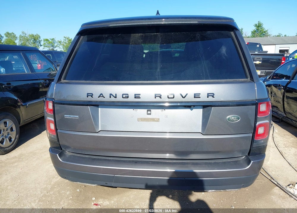 2018 LAND ROVER RANGE ROVER VIN: SALGS2RE0JA392078