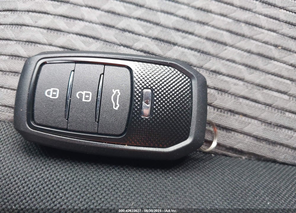 2024 TOYOTA 4RUNNER SR5 VIN: JTEEU5JR9R5309272