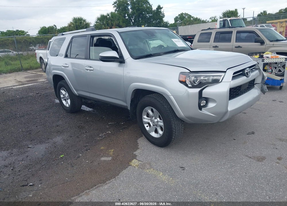 2024 TOYOTA 4RUNNER SR5 VIN: JTEEU5JR9R5309272