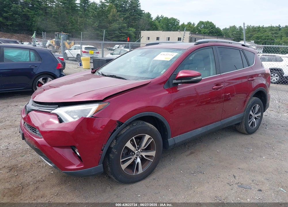 2018 TOYOTA RAV4 VIN: 2T3RFREV5JW821218