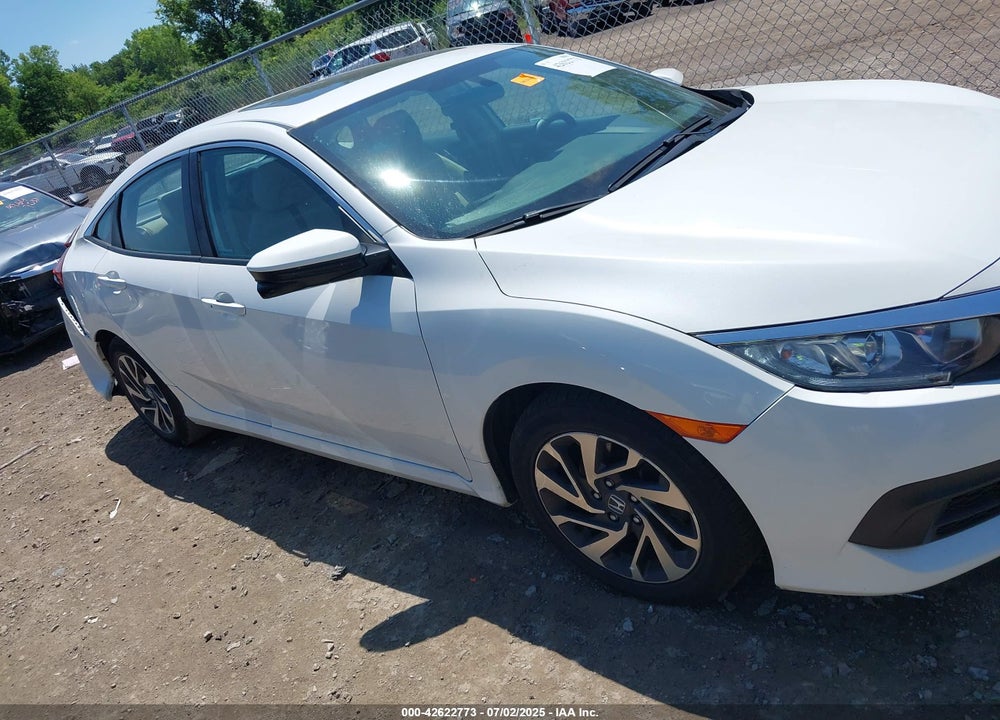 2018 HONDA CIVIC VIN: 19XFC2F77JE014505