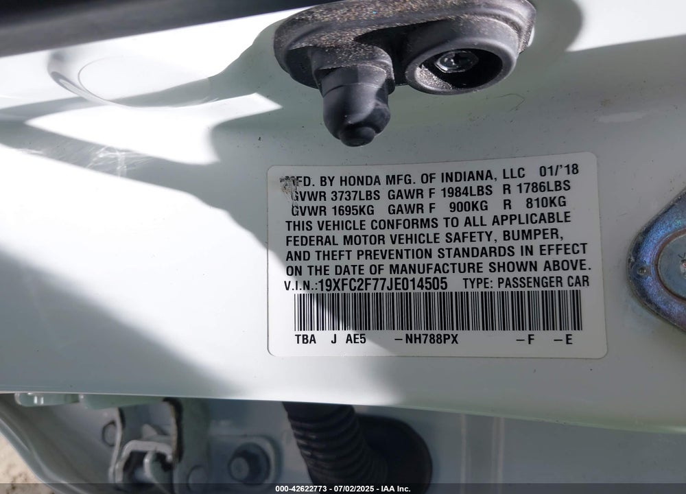 2018 HONDA CIVIC VIN: 19XFC2F77JE014505