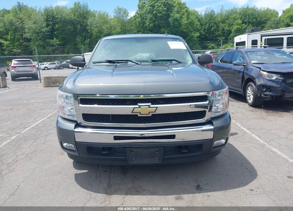 2011 CHEVROLET SILVERADO 1500 VIN: 1GCRKSE32BZ112653