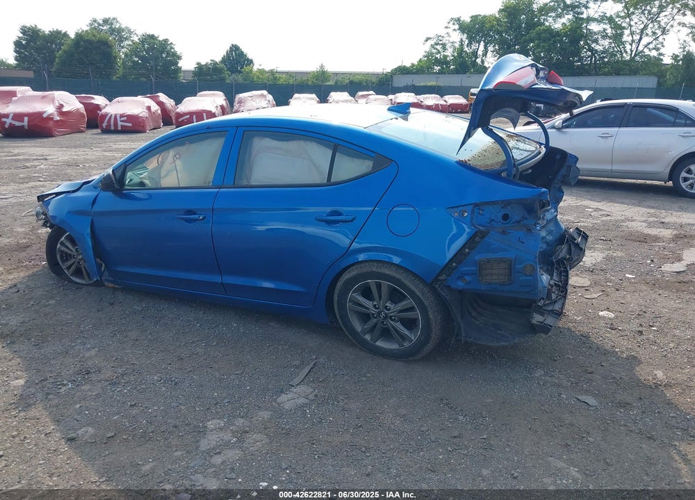 2017 HYUNDAI ELANTRA VIN: 5NPD84LF3HH160244