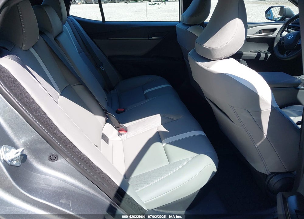 2025 TOYOTA CAMRY VIN: 4T1DBADK5SU533742