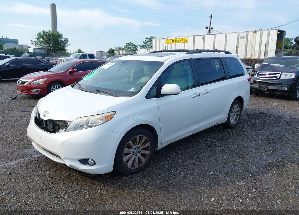 2012 TOYOTA SIENNA XLE 7 PASSENGER VIN: 5TDDK3DCXCS037513