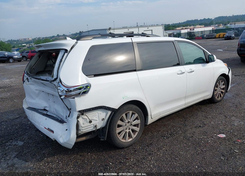 2012 TOYOTA SIENNA XLE 7 PASSENGER VIN: 5TDDK3DCXCS037513