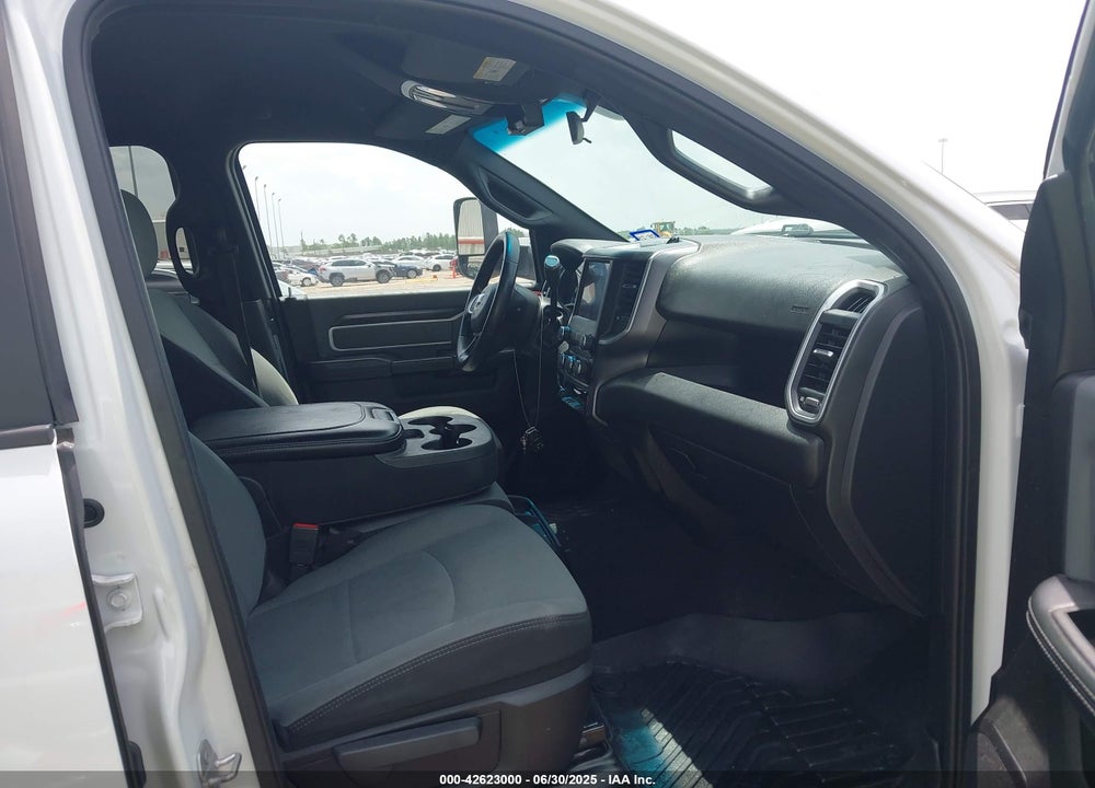 2022 RAM 2500 VIN: 3C6UR5DL2NG297100