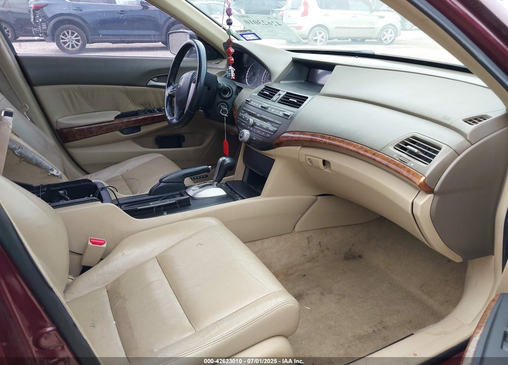 2009 HONDA ACCORD 2.4 EX-L VIN: 1HGCP26899A096320