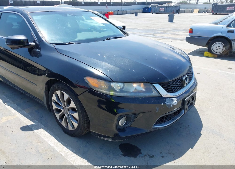 2013 HONDA ACCORD VIN: 1HGCT1B83DA003182