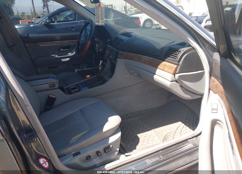 2000 BMW 740IL VIN: WBAGH8348YDP14383