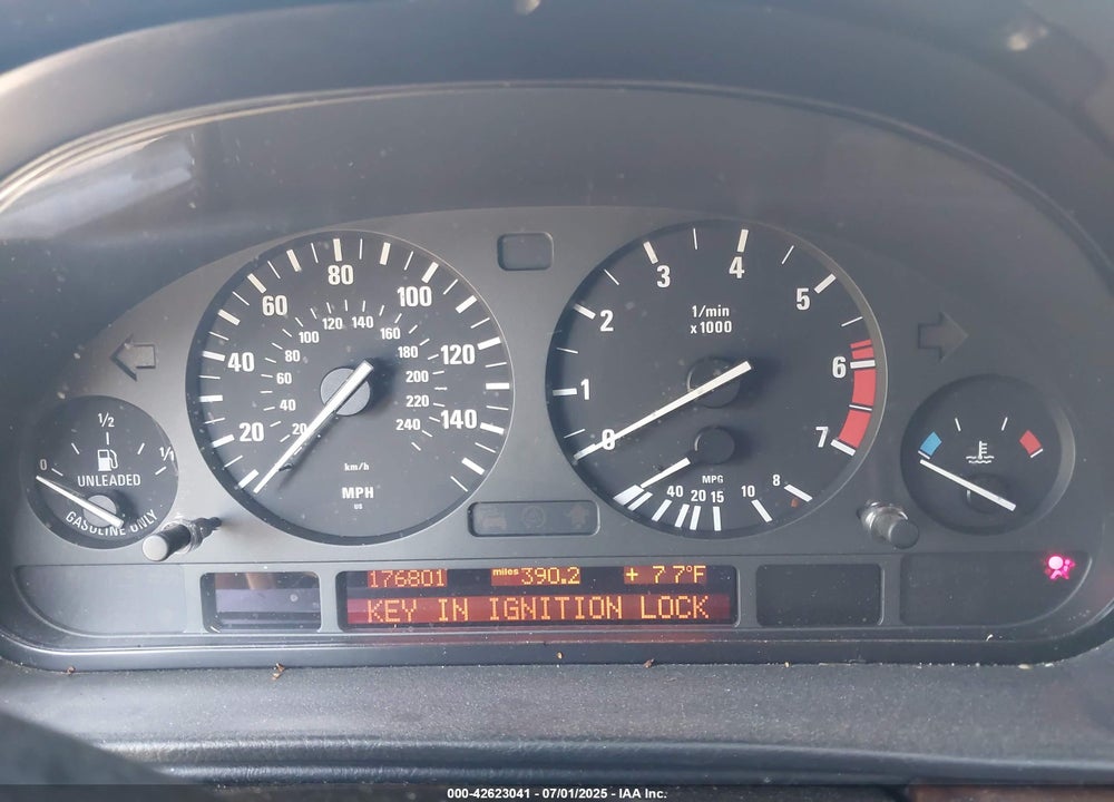 2000 BMW 740IL VIN: WBAGH8348YDP14383