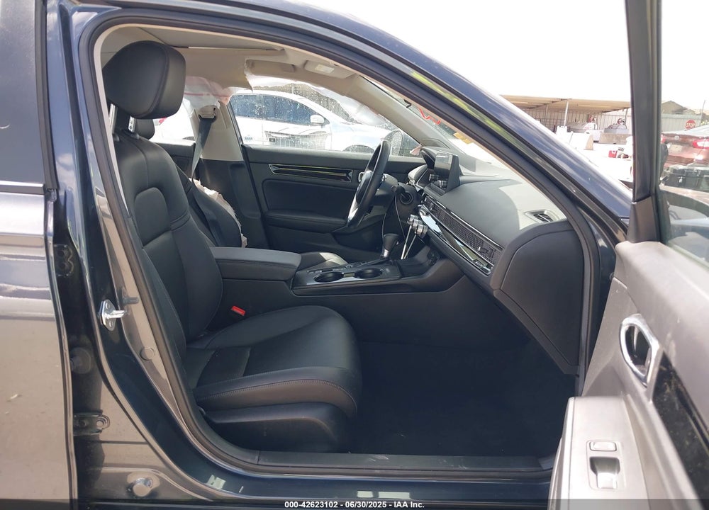 2024 HONDA CIVIC VIN: 19XFL1H70RE030550