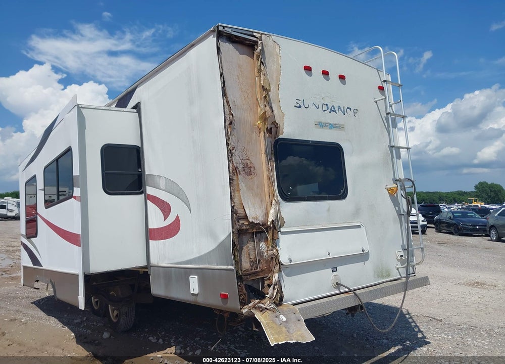 2007 HEARTLAND SUNDANCE 3200BHS VIN: 5SFGF32277E002125