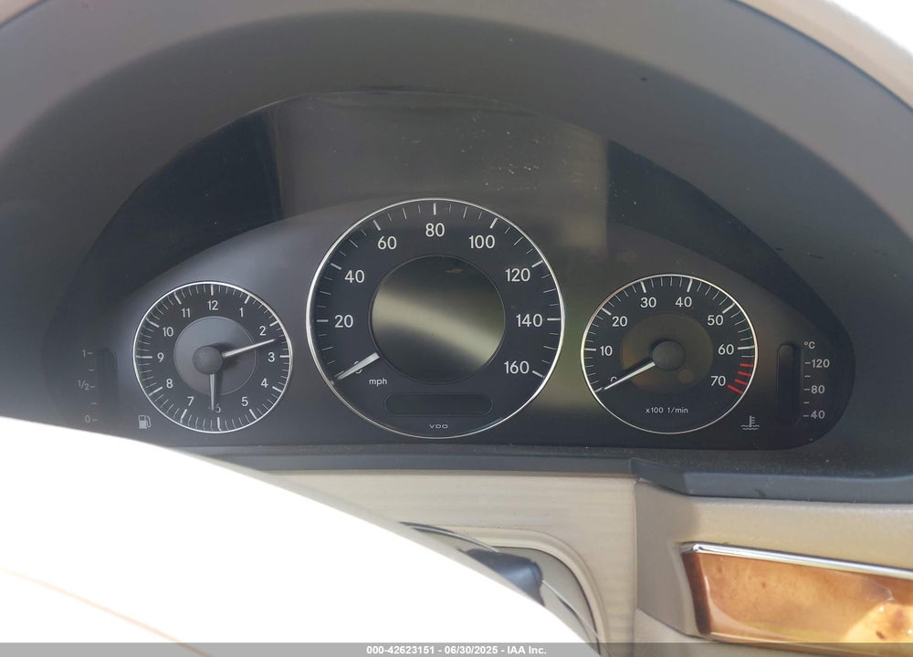 2003 MERCEDES-BENZ E 320 VIN: WDBUF65J43X110855