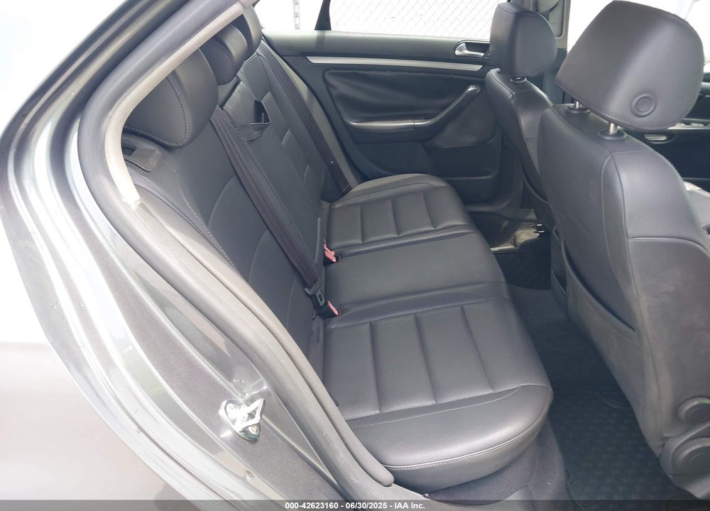 2006 VOLKSWAGEN JETTA VIN: 3VWRT71K66M639039