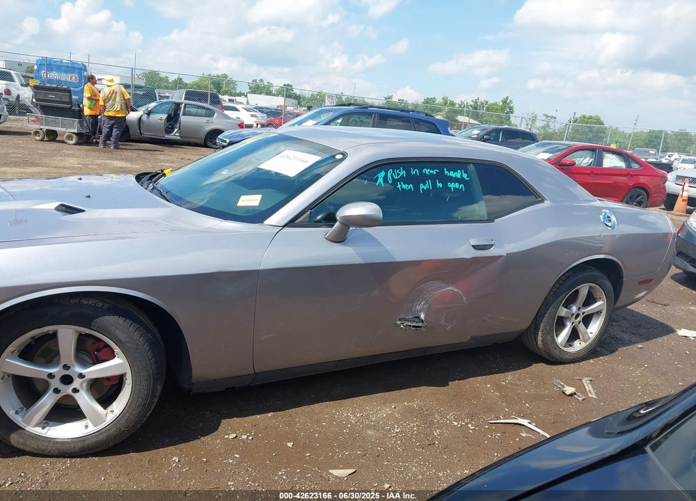 2013 DODGE CHALLENGER VIN: 2C3CDYAG7DH675121