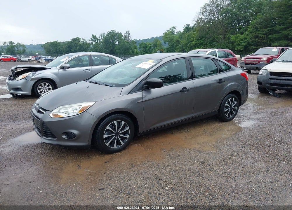 2013 FORD FOCUS S VIN: 1FADP3E20DL360890