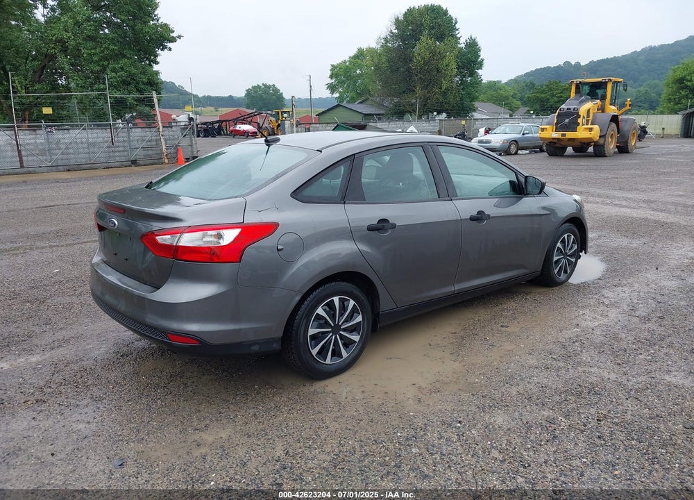 2013 FORD FOCUS S VIN: 1FADP3E20DL360890