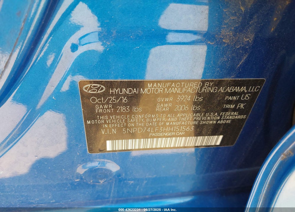 2017 HYUNDAI ELANTRA VIN: 5NPD74LF3HH151563