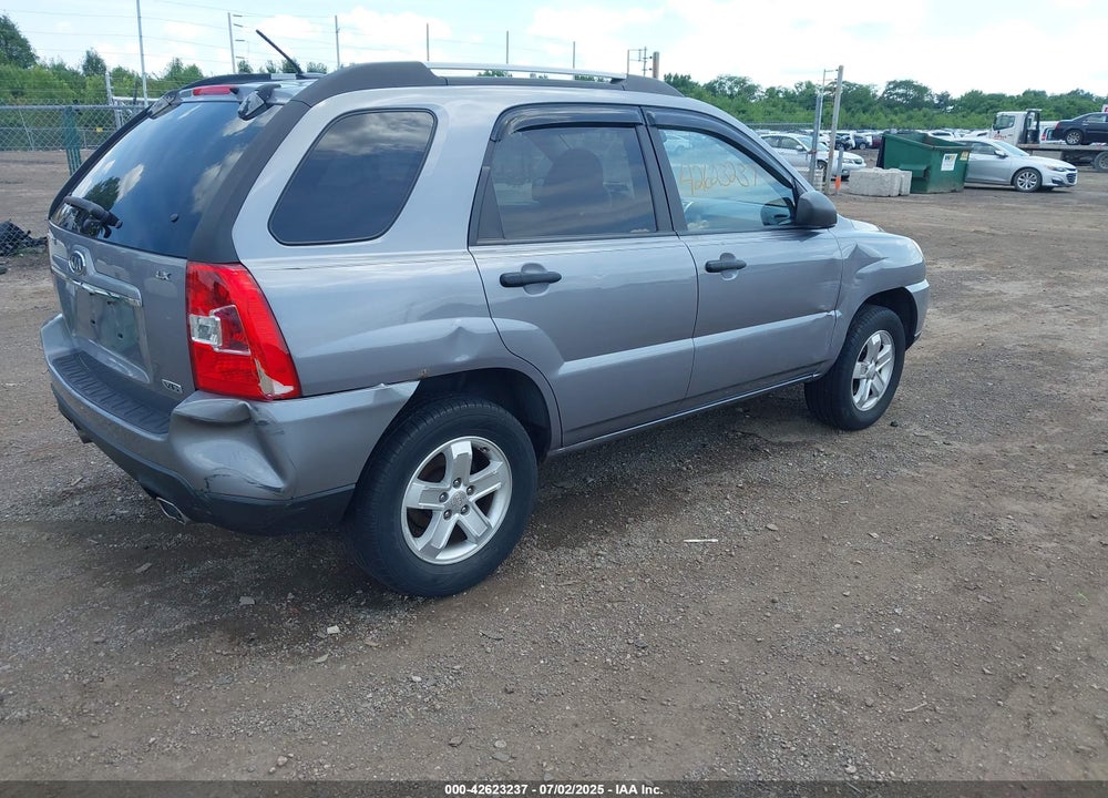 2009 KIA SPORTAGE VIN: KNDJF723X97602587