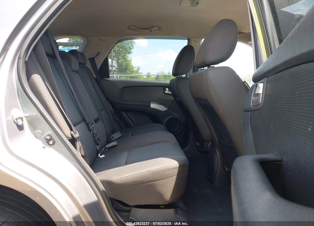 2009 KIA SPORTAGE VIN: KNDJF723X97602587