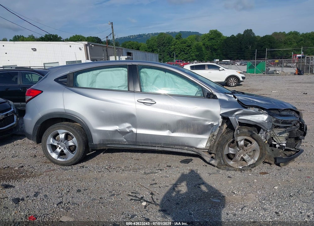 2020 HONDA HR-V VIN: 3CZRU6H38LM725404