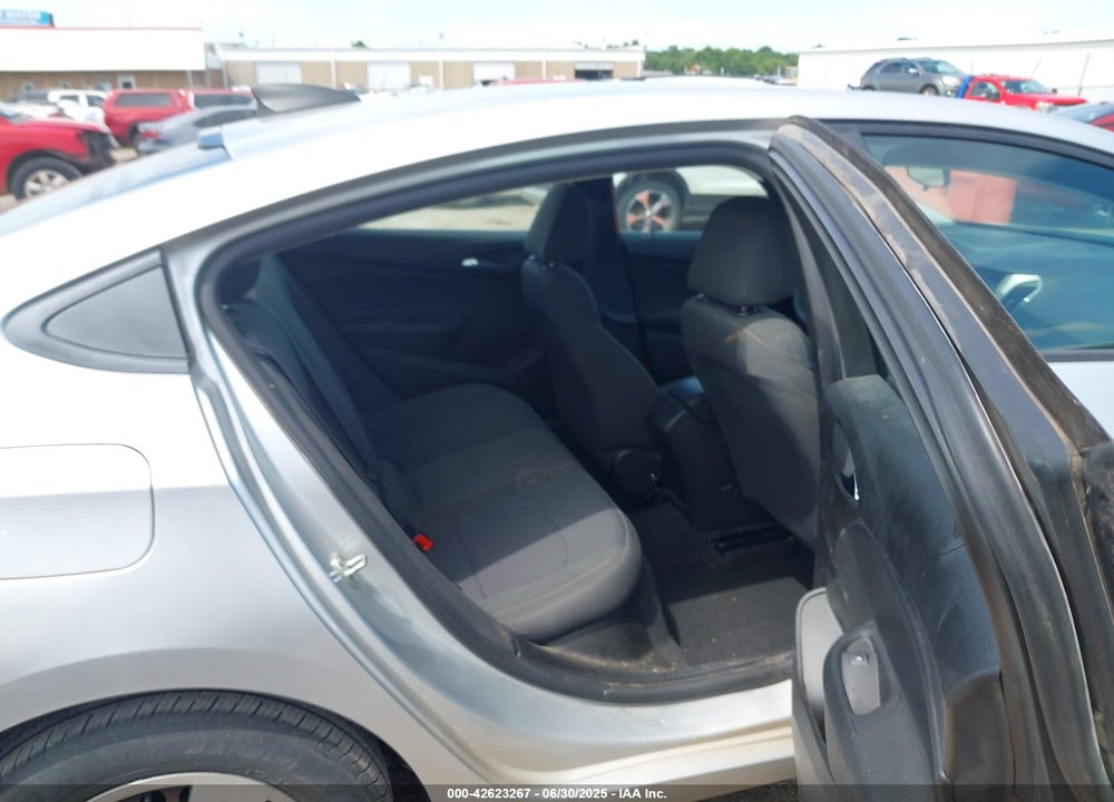 2017 CHEVROLET CRUZE VIN: 3G1BC5SM9HS573750