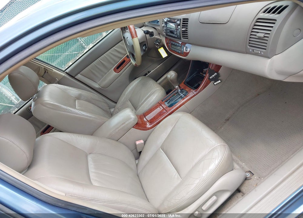 2002 TOYOTA CAMRY XLE VIN: 4T1BE30K82U636038
