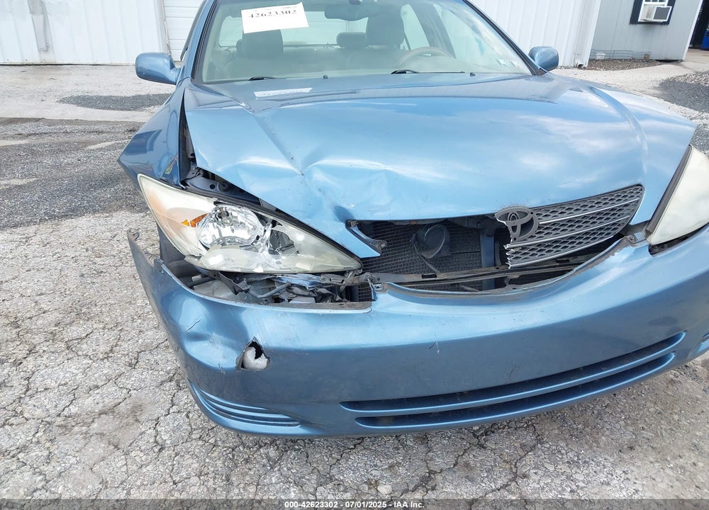 2002 TOYOTA CAMRY XLE VIN: 4T1BE30K82U636038