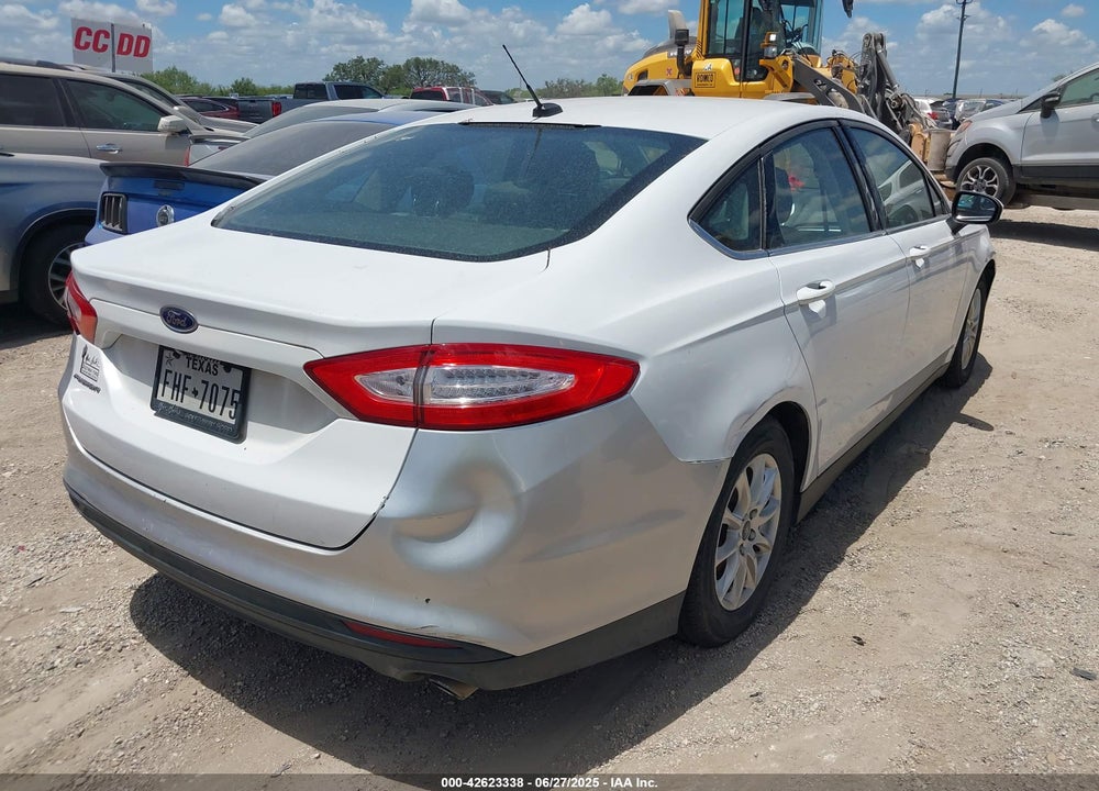 2015 FORD FUSION VIN: 3FA6P0G71FR205544