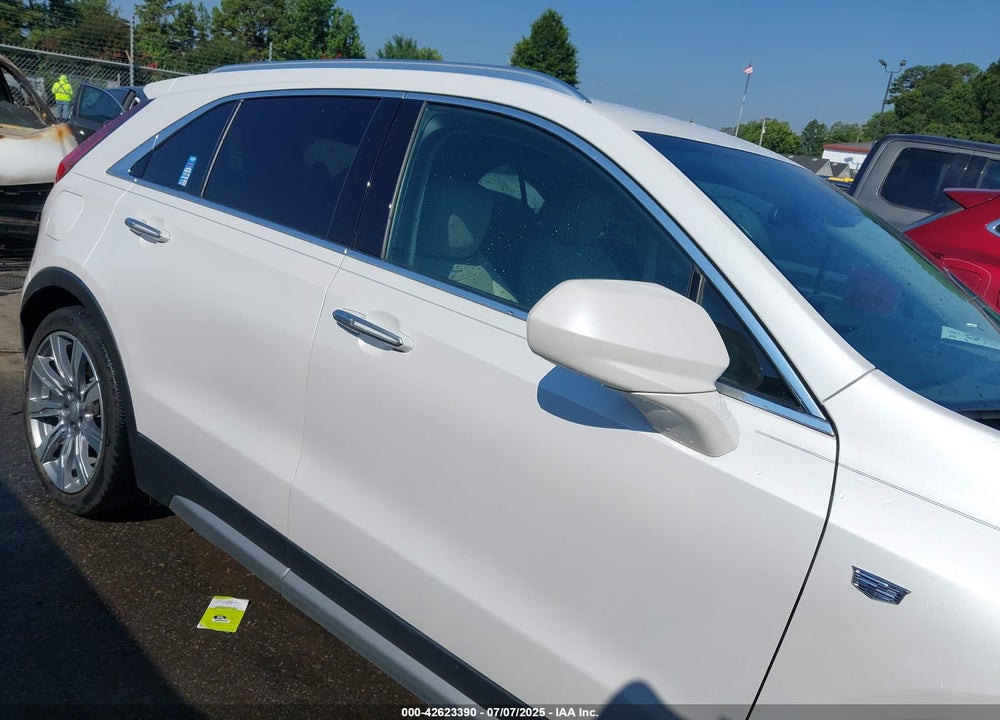 2020 CADILLAC XT4 FWD PREMIUM LUXURY VIN: 1GYFZCR45LF030713