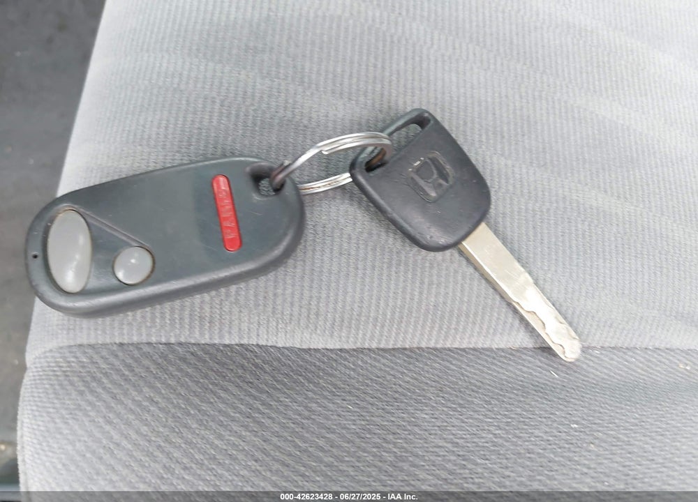2005 HONDA CIVIC EX VIN: 2HGES257X5H540719