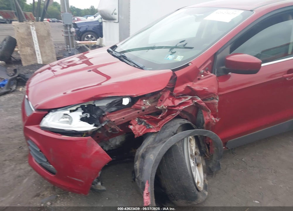 2013 FORD ESCAPE VIN: 1FMCU9G98DUD31543