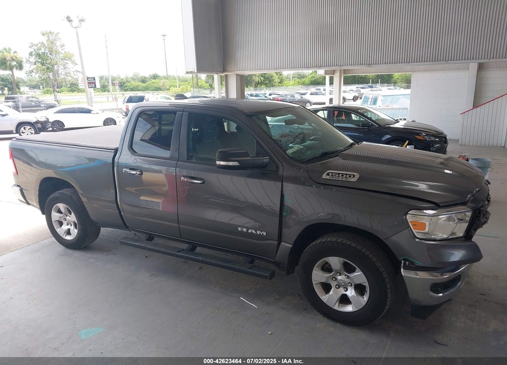 2020 RAM 1500 VIN: 1C6RREBT7LN121222