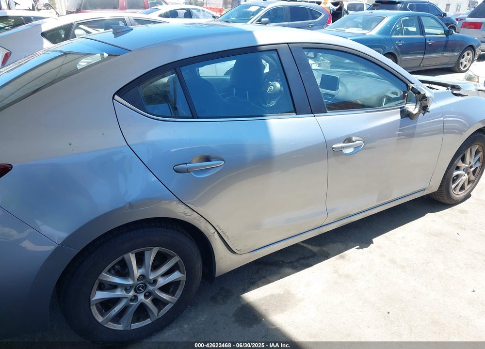 2014 MAZDA MAZDA3 VIN: JM1BM1W78E1119018