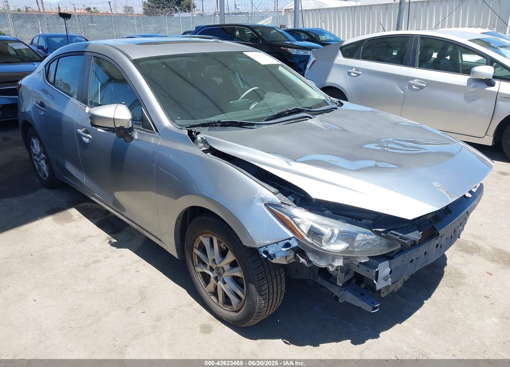 2014 MAZDA MAZDA3 VIN: JM1BM1W78E1119018