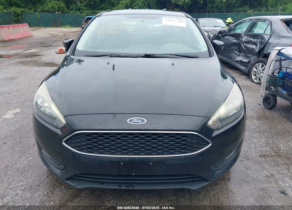 2015 FORD FOCUS SE VIN: 1FADP3K23FL379442