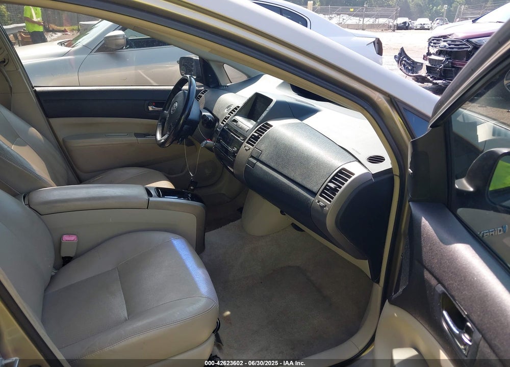 2008 TOYOTA PRIUS VIN: JTDKB20U383386571