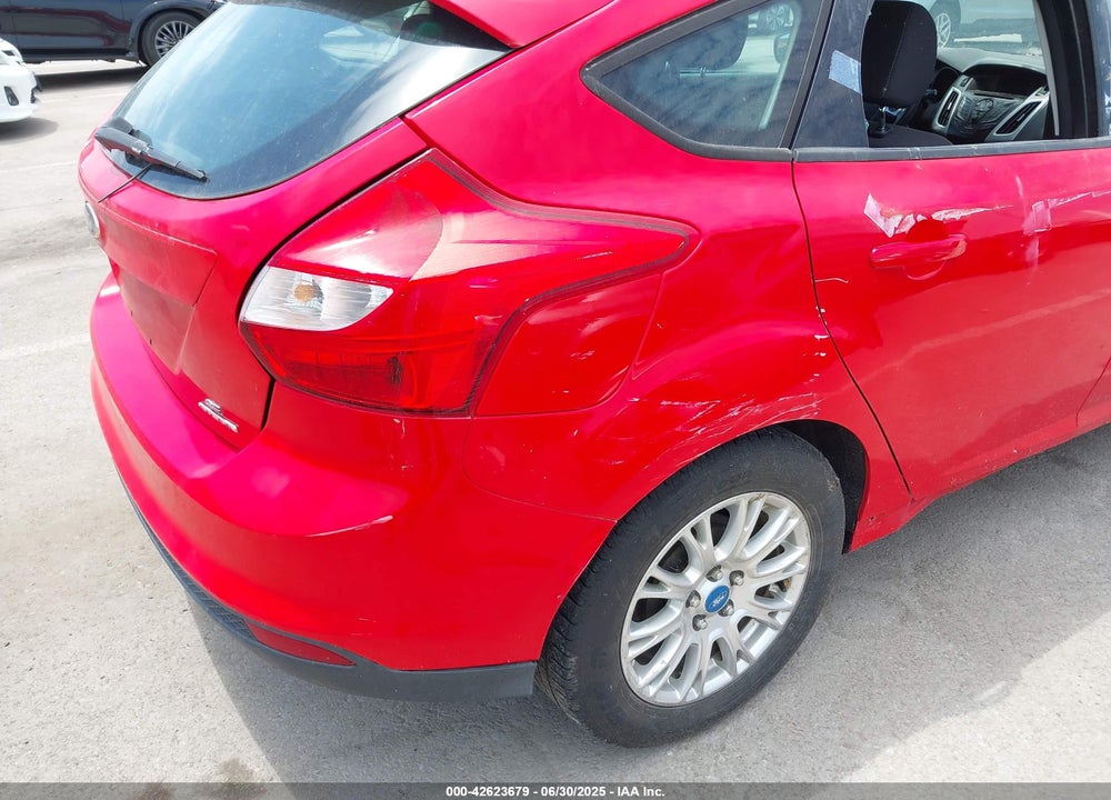 2014 FORD FOCUS VIN: 1FADP3K29EL321978
