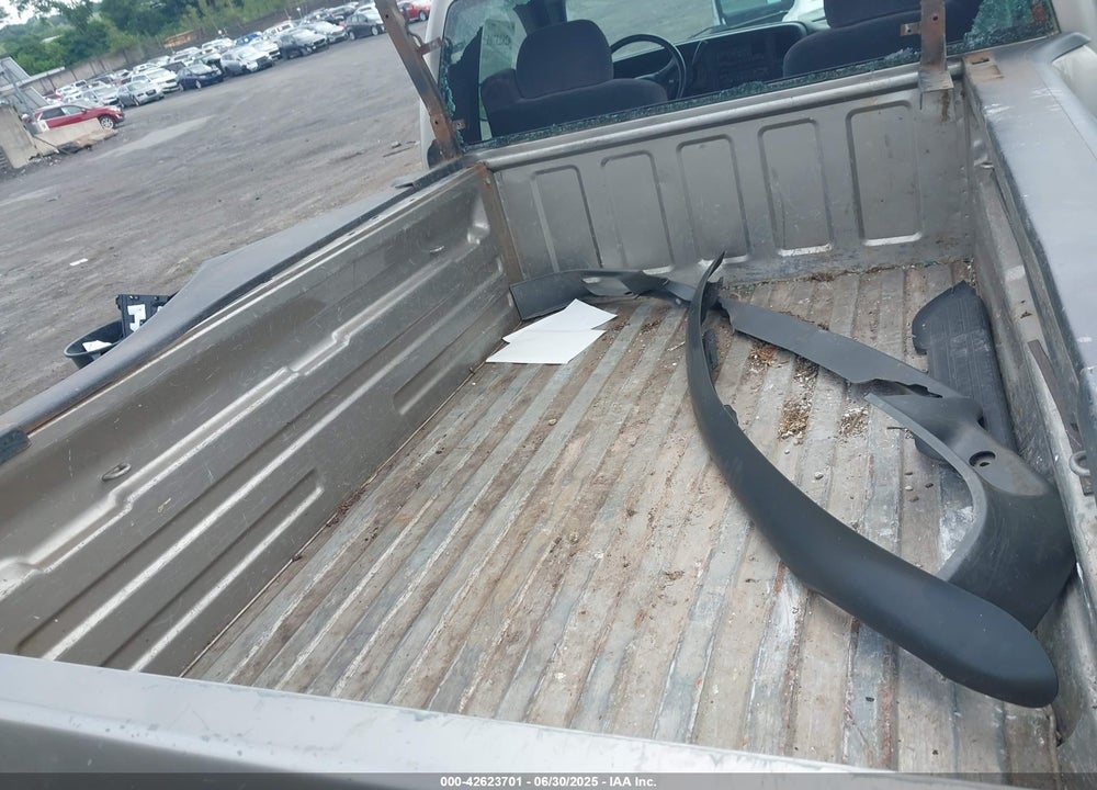 2000 GMC SIERRA 1500 SLE VIN: 1GTEK14T7YZ356642