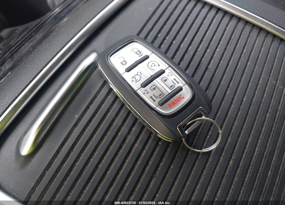 2022 CHRYSLER PACIFICA HYBRID LIMITED VIN: 2C4RC1S72NR123083
