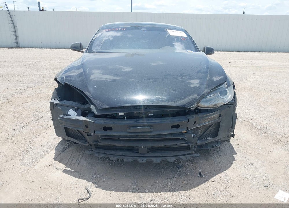 2016 TESLA MODEL S VIN: 5YJSA1E41GF120232