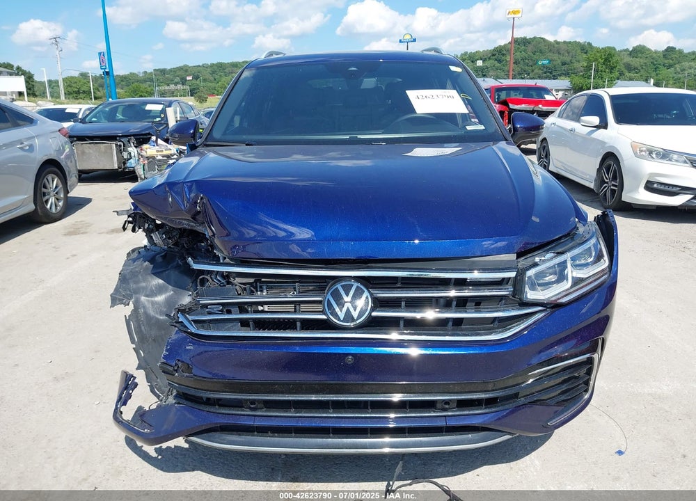 2024 VOLKSWAGEN TIGUAN VIN: 3VV4B7AXXRM049671