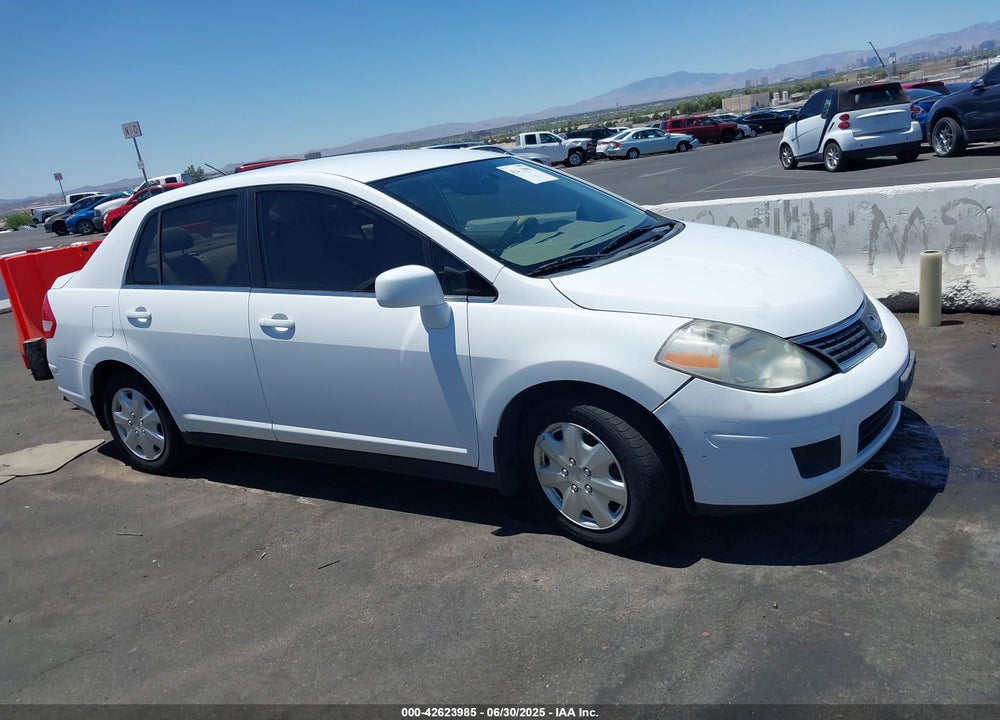 2007 NISSAN VERSA VIN: 3N1BC11E67L442930