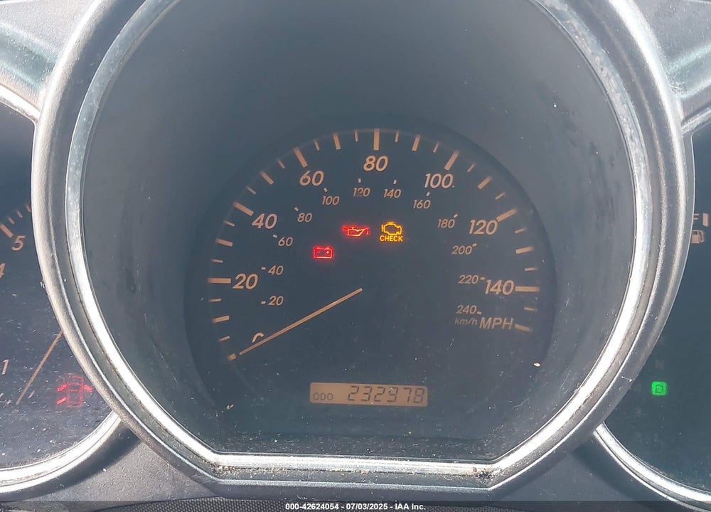 2004 LEXUS RX 330 VIN: JTJGA31U240018243
