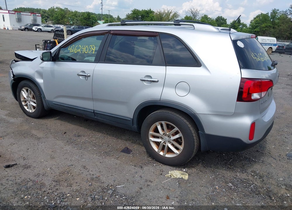 2014 KIA SORENTO VIN: 5XYKT4A75EG512812