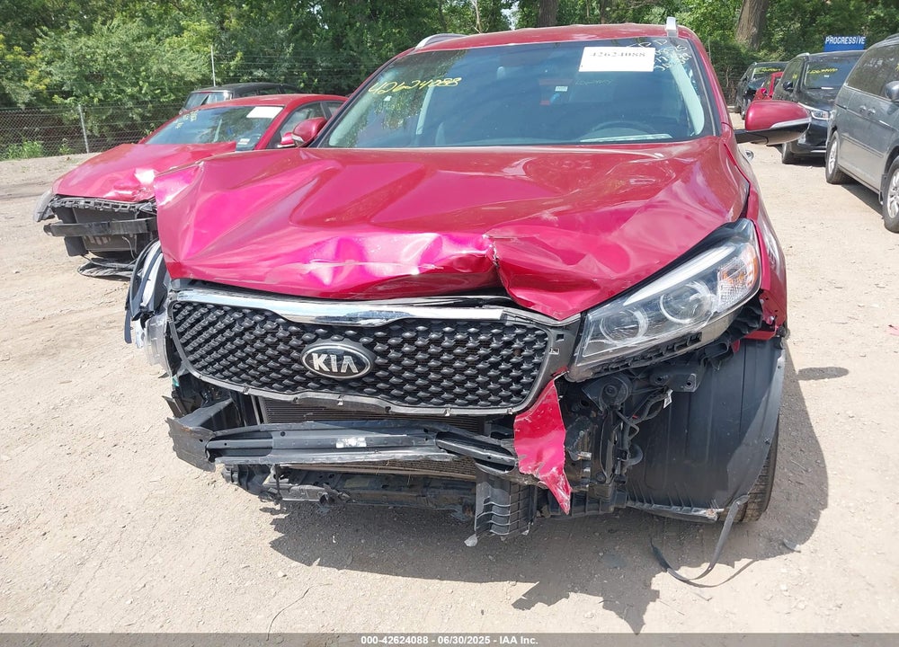 2016 KIA SORENTO 2.4L LX VIN: 5XYPGDA35GG106197