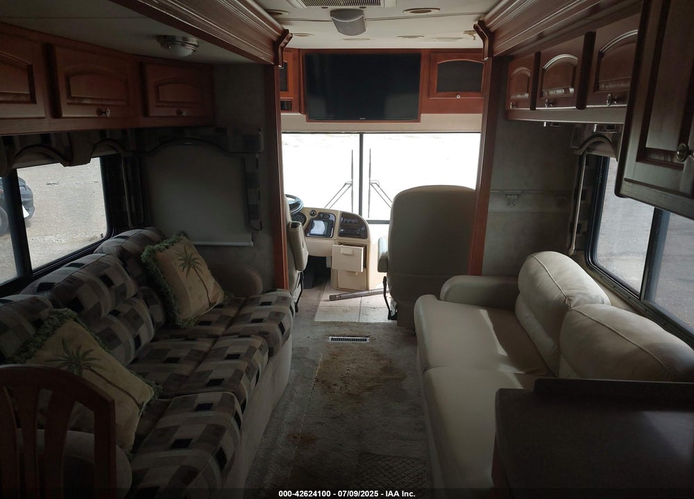 2006 FREIGHTLINER CHASSIS X LINE MOTOR HOME VIN: 4UZAB2DCX6CW51881